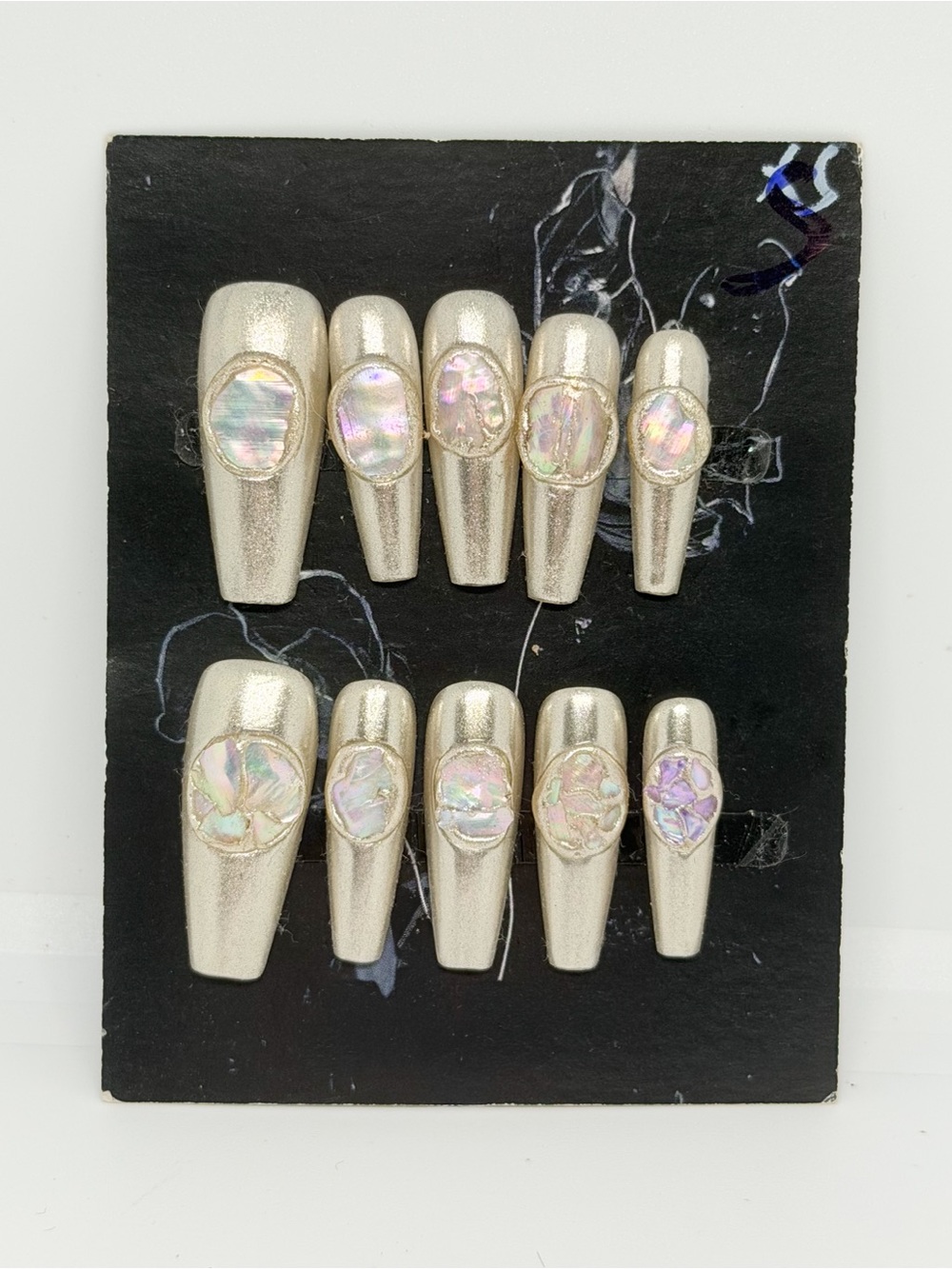 Pearlescent Gold Press-On Nail Set with Iridescent Shell Accents